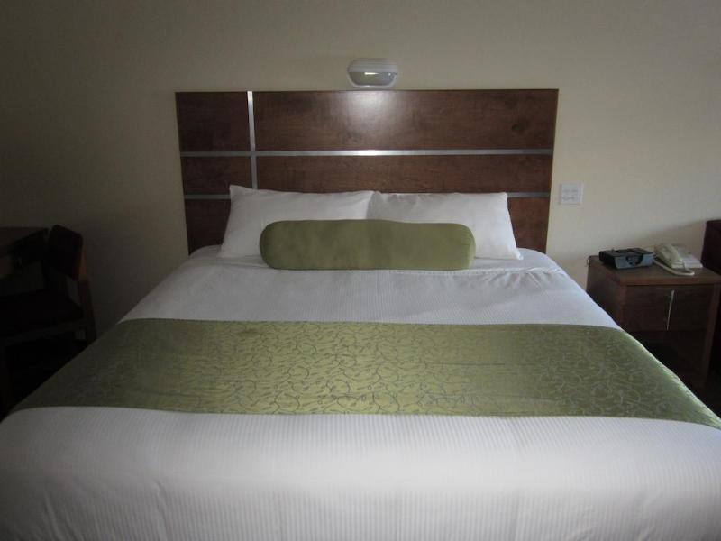 Quality Inn & Suites Clearwater Exterior foto